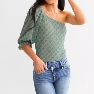 Willow & Root Metallic Jacquard One Shoulder Top NWT Size Large